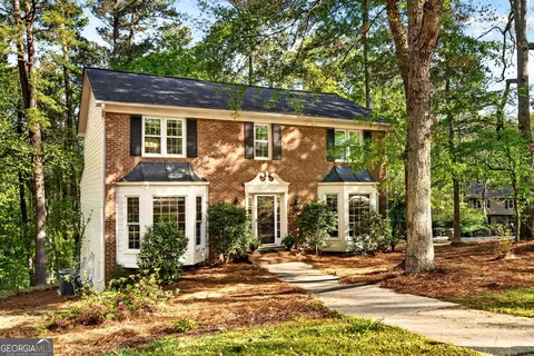 1523 Brookcliff Cir, Marietta, GA 30062