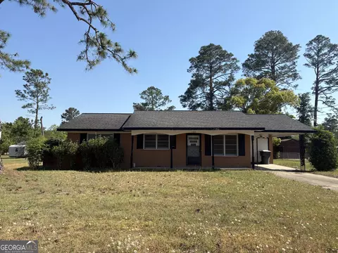 109 Redwood Dr, Vidalia, GA 30474