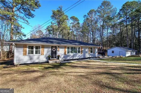13 Harvard Pl, Dallas, GA 30132