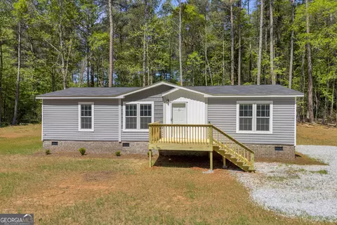 138 Shiloh Church Rd, Dewy Rose, GA 30634