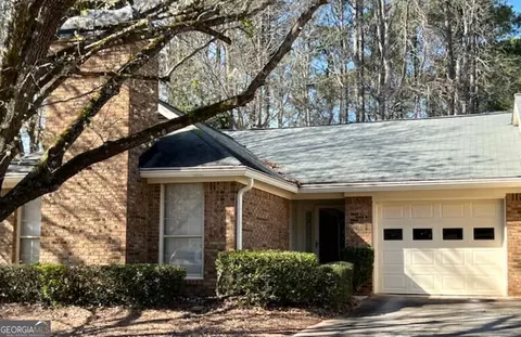 69 Dover Trl, Peachtree City, GA 30269