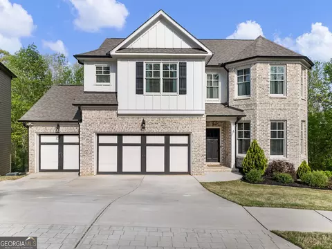 4340 Sierra Creek Dr, Hoschton, GA 30548