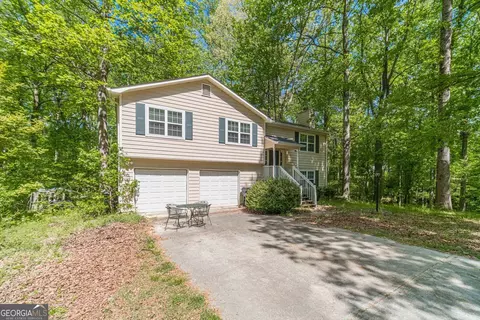 2195 Azalea Dr, Loganville, GA 30052