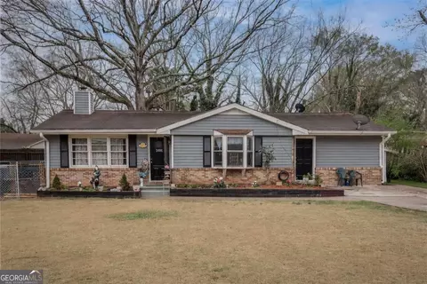 1368 W Austin Rd, Decatur, GA 30032