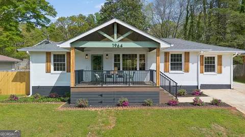 1964 E Lakeside Dr, Decatur, GA 30032