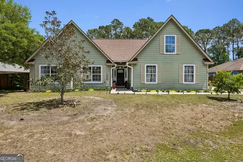 101 Gentle Knoll Dr E, Kingsland, GA 31548