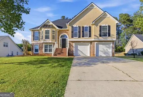 150 Blue Smoke Trl, Hampton, GA 30228