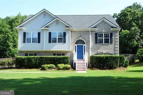 180 Stewart Hollow Ln, Covington, GA 30016