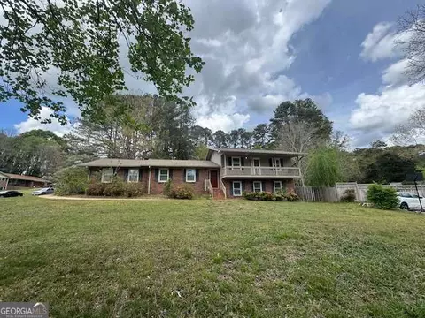 1458 Tall Pines Dr, Douglasville, GA 30134