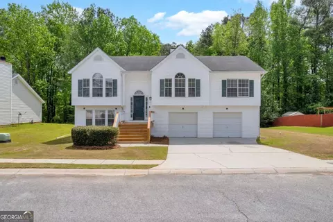 7153 New Dale Rd, Rex, GA 30273