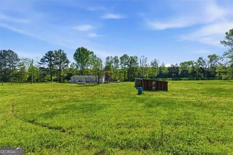 Exterior - 235 Kirk Rd NW, White, GA 30184 photo 7 of 7