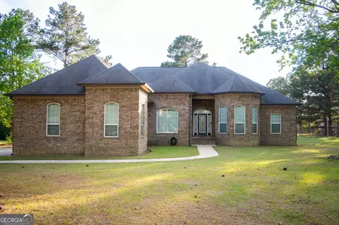 1060 Edna Moore Rd, Eastman, GA 31023