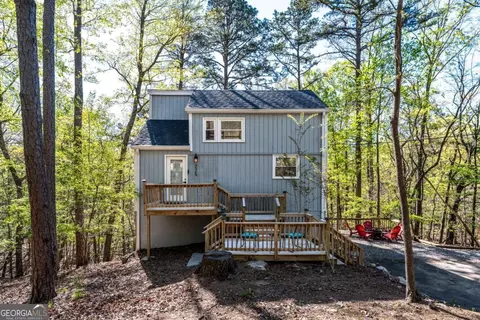 225 Chickasaw Dr, Waleska, GA 30183