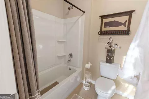 Bath - 622 Little Bear Loop, Canton, GA 30114 photo 5 of 5