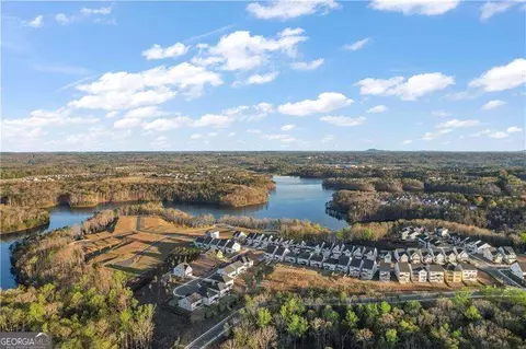 View/Area - 622 Little Bear Loop, Canton, GA 30114 photo 4 of 5
