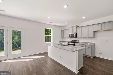 668 Whitman Ln, Stockbridge, GA 30281