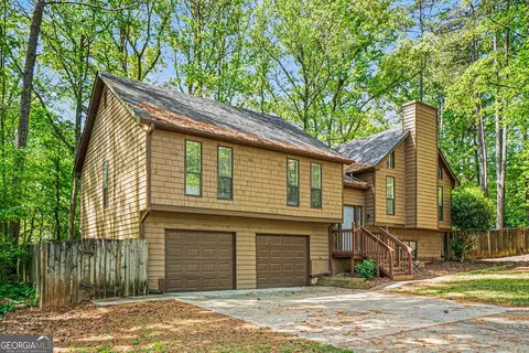 1197 Chris Ln, Mableton, GA 30126