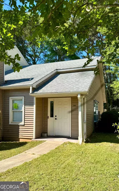 2292 Wellington Cir, Lithonia, GA 30058