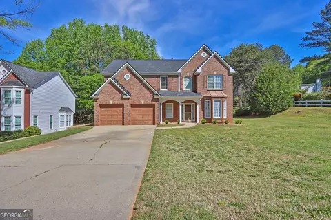 9815 Settlers Ln, Gainesville, GA 30506