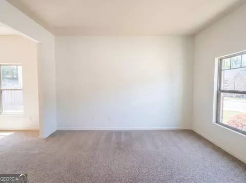 Living - 1234 England Ter, Hampton, GA 30228 photo 2 of 5