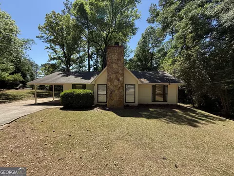 Exterior - 115 Daniel Ct, Lagrange, GA 30241 photo 1 of 10