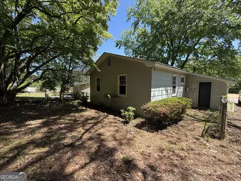 Exterior - 179 Youngs Mill Rd, Lagrange, GA 30241 photo 7 of 8
