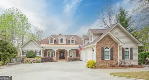 5804 Ridgewater Cir, Gainesville, GA 30506