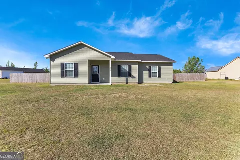 186 Mill Branch Cir, Douglas, GA 31535