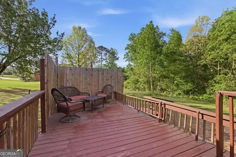 Exterior - 260 Brookhaven Cir, Toccoa, GA 30577 photo 3 of 7