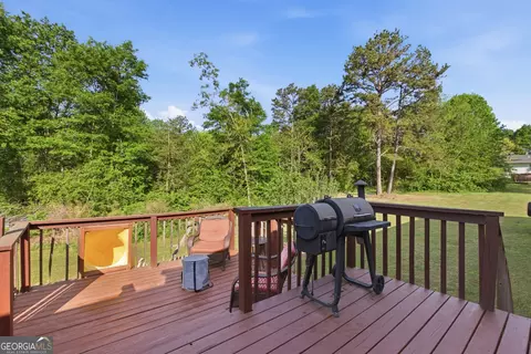 Exterior - 260 Brookhaven Cir, Toccoa, GA 30577 photo 2 of 7