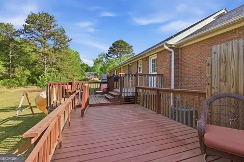 Exterior - 260 Brookhaven Cir, Toccoa, GA 30577 photo 4 of 7