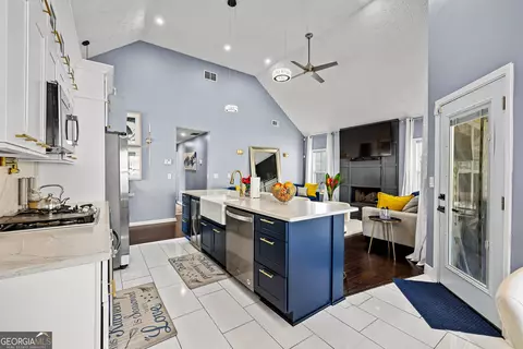 Kitchen - 15 Freeman Ct, Covington, GA 30016 photo 3 of 3