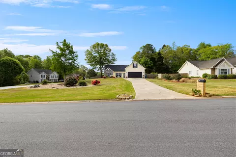 Exterior - 15 Freeman Ct, Covington, GA 30016 photo 3 of 15