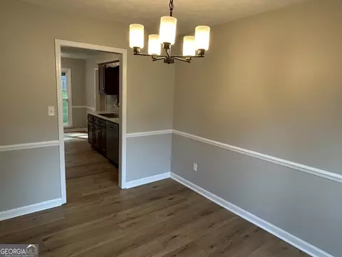 Dining - 191 Moccasin Trl, Lagrange, GA 30241 photo 2 of 2