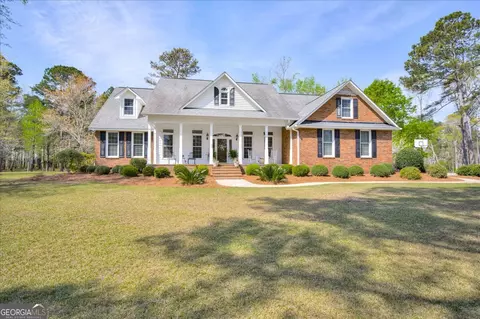 1490 Country Club Cir, Wrens, GA 30833