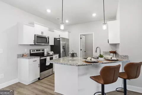 Kitchen - 267 Timberlake Dr, Guyton, GA 31312 photo 1 of 2