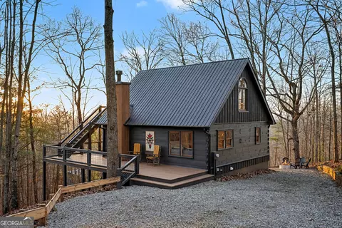 39 Joanna Ct, Morganton, GA 30560