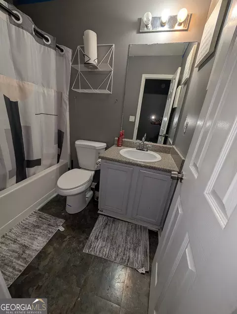 Bath - 405 Browning Field Way, Hampton, GA 30228 photo 5 of 5