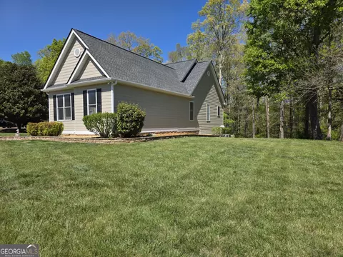 525 Pirklefield Dr, Covington, GA 30014