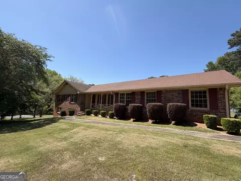 5565 Five Forks Trickum Rd, Stone Mountain, GA 30087