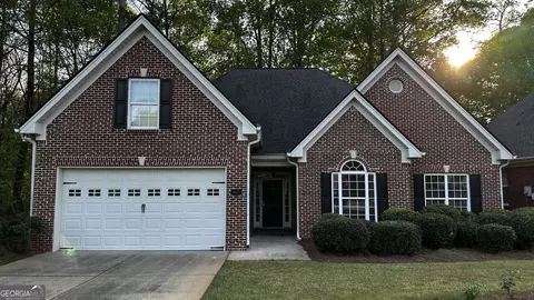 678 Retreat Dr, Dacula, GA 30019