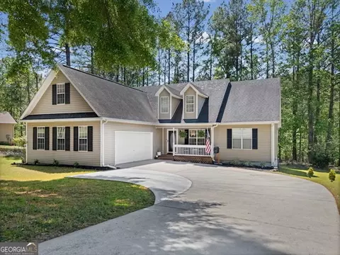 50 Wilkes Ct, Newnan, GA 30263
