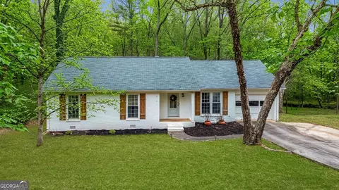 325 Brookstone Dr, Athens, GA 30605