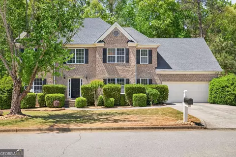 6085 Lake Windsor Pkwy, Buford, GA 30518