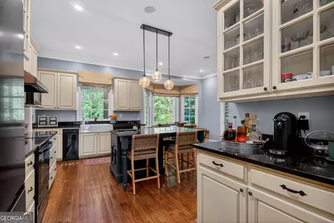 Kitchen - 207 Lakeshore Dr, Lagrange, GA 30240 photo 1 of 6
