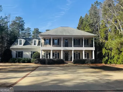 207 Lakeshore Dr, Lagrange, GA 30240