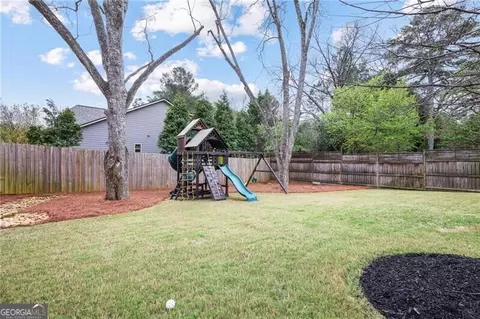 Exterior - 1853 Bragg St, Chamblee, GA 30341 photo 7 of 9