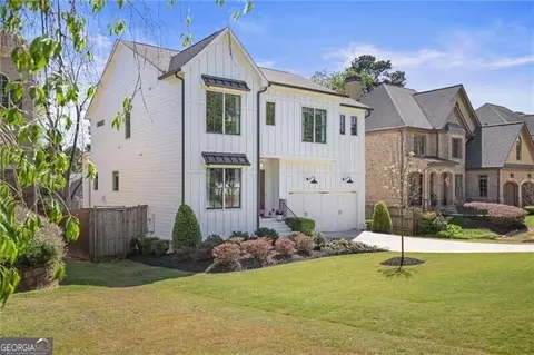 Exterior - 1853 Bragg St, Chamblee, GA 30341 photo 3 of 9
