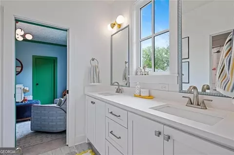 Bath - 1853 Bragg St, Chamblee, GA 30341 photo 5 of 6