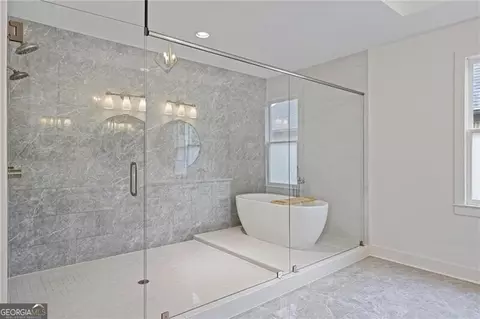 Bath - 1853 Bragg St, Chamblee, GA 30341 photo 3 of 6